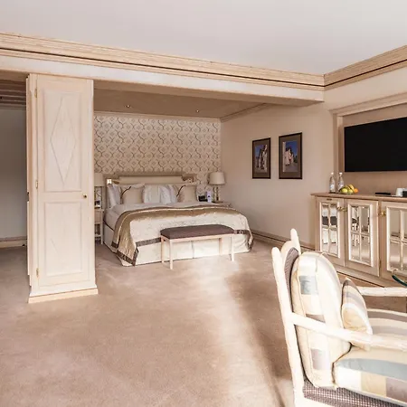 Hotel Kulm 5*